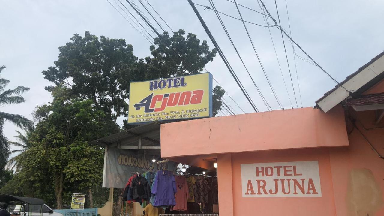 Hotel Arjuna Baturaja  Kültér fotó